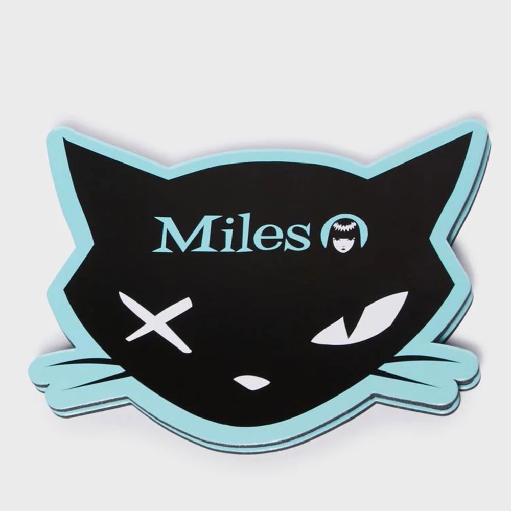 Emily The Strange Miles Cat Eyeshadow Palette.NWT